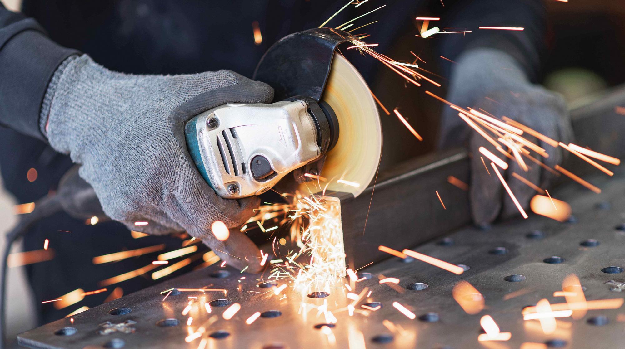 How to Cut Metal With a Angle Grinder DIY Guide Cut My