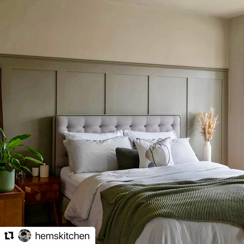 shaker with dado rail in bedroom