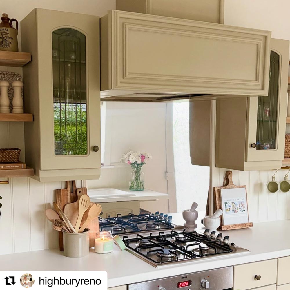 silver aluminium composite splashback