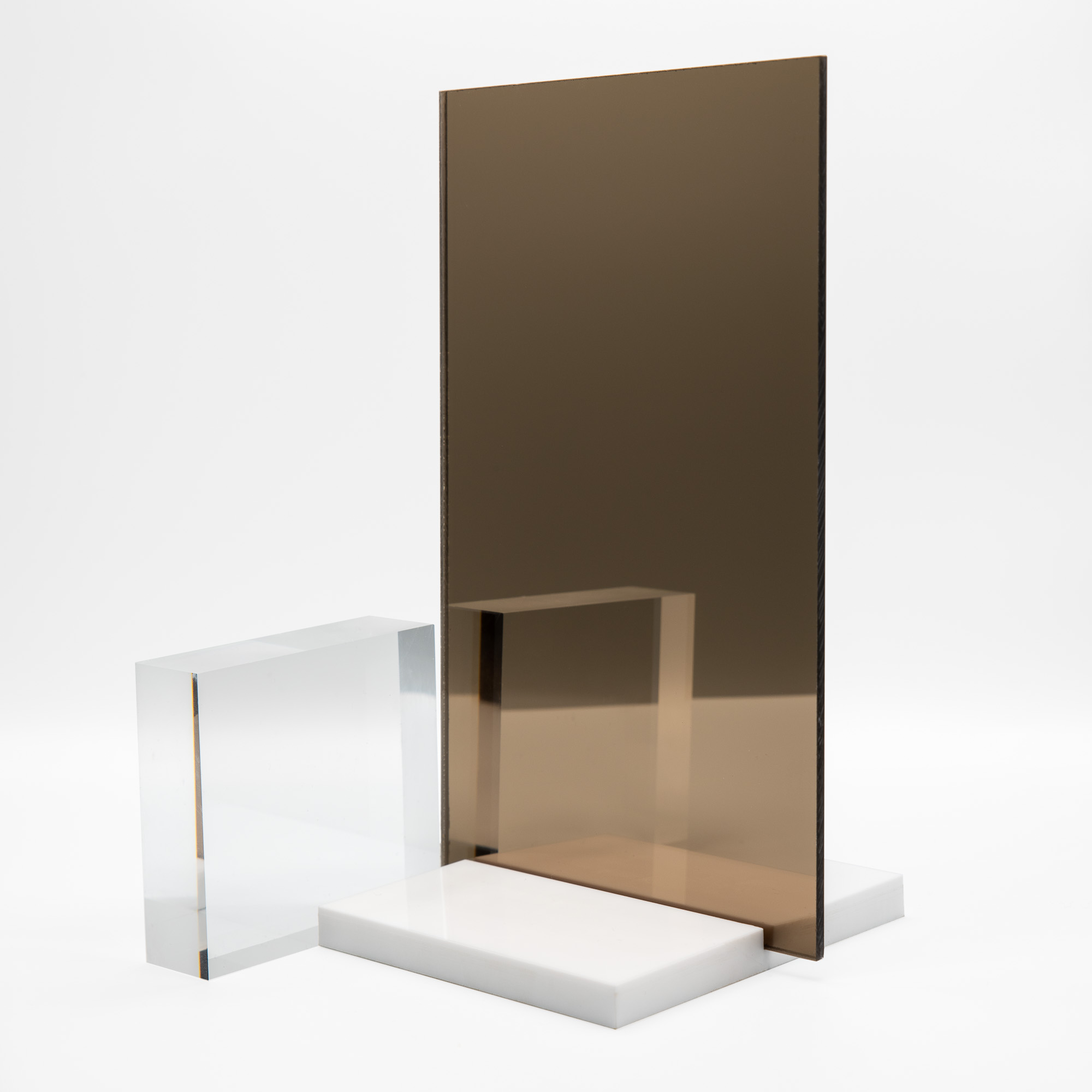 https://www.cutmy.co.uk/media/catalog/variant/1/6/1600_bronze_mirrored_acrylic_sheet-.jpg