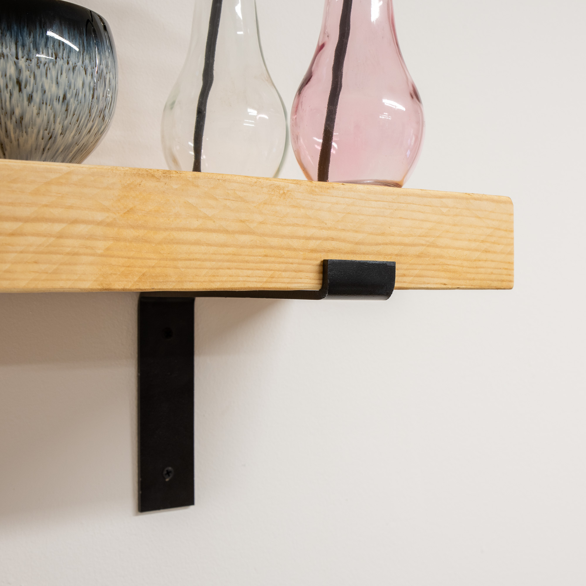 Lip Down Shelves