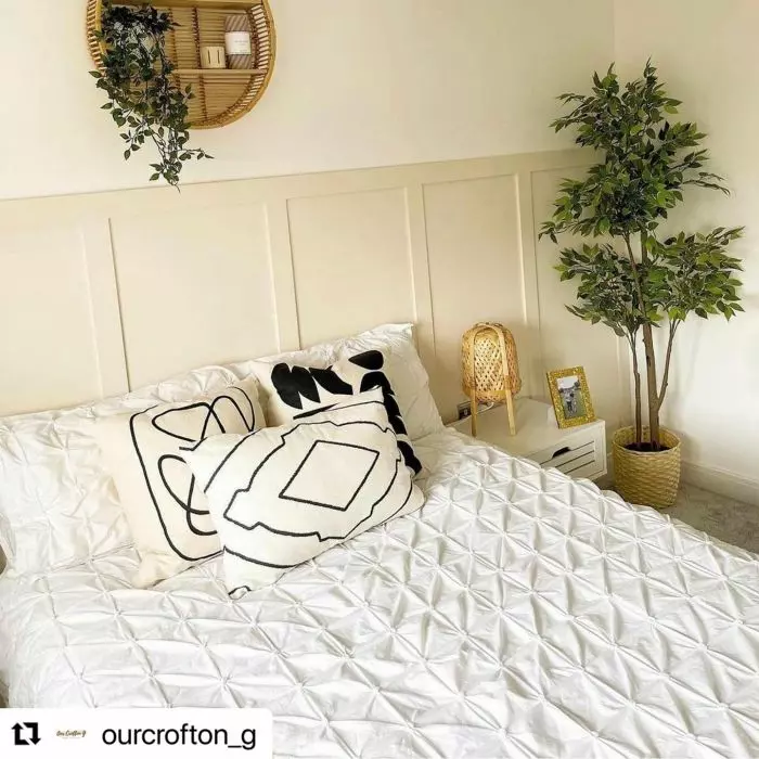 Cream Wall Panelling